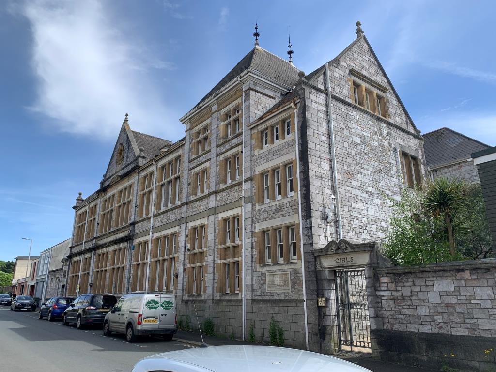 Lot: 104 - FREEHOLD GROUND RENTS -